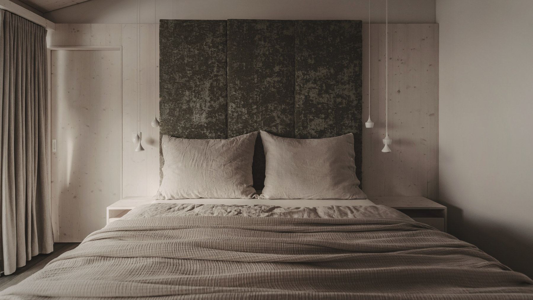 Schlafzimmer mit Kopfteil aus Samt